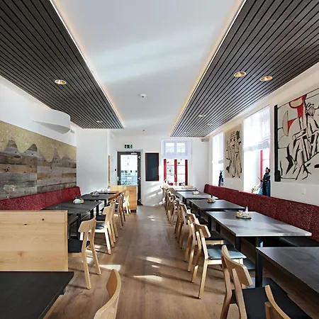 Hotell Blattnerhof 3*