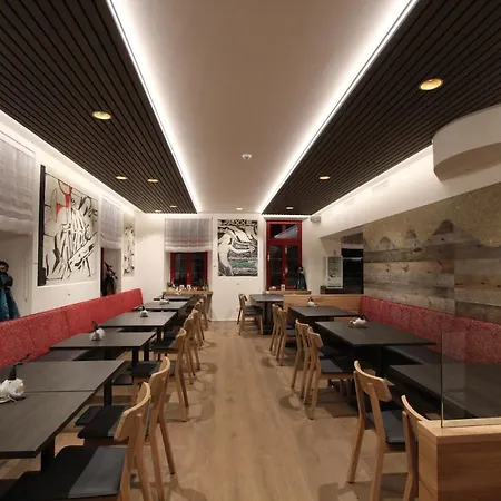 Blattnerhof Hotell 3*