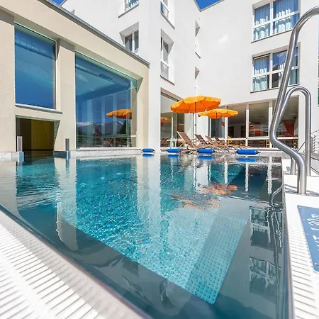 Blattnerhof Hotell 3*