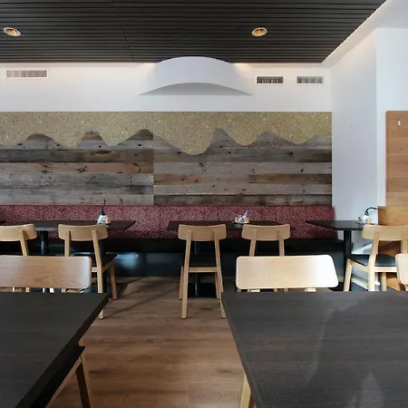 Blattnerhof Hotel 3*